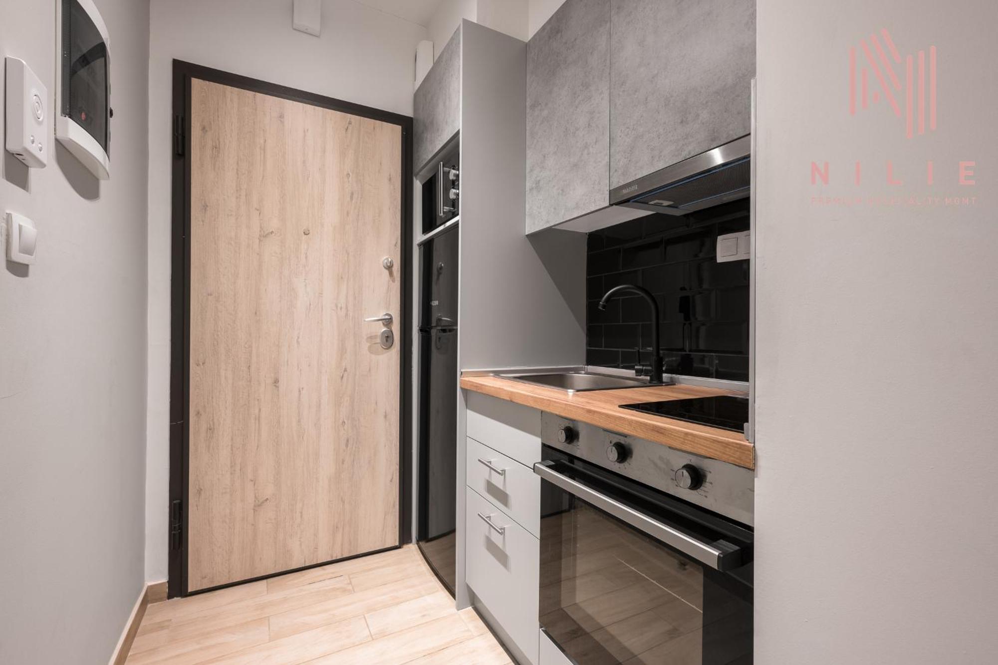 Ferienwohnung V1 Boutique Nilie Hospitality Mgmt Thessaloniki Exterior foto